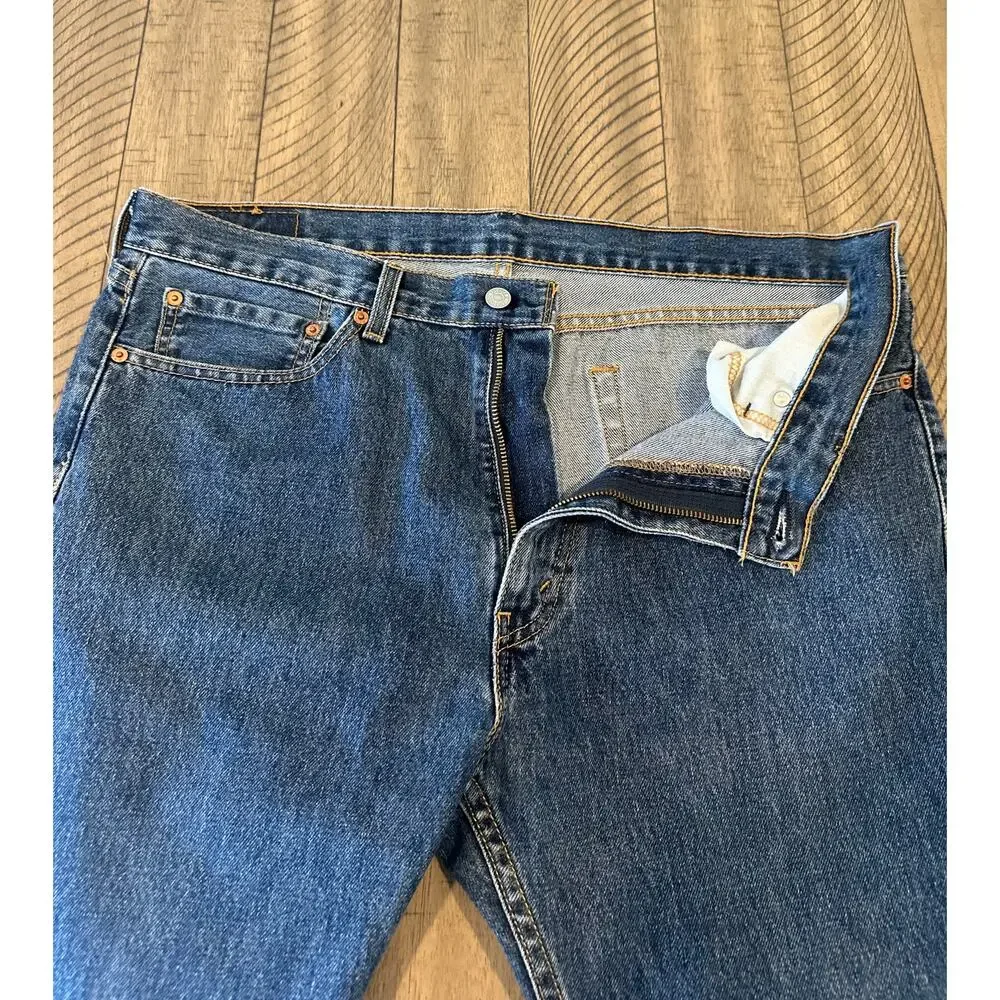 Levis classic levi